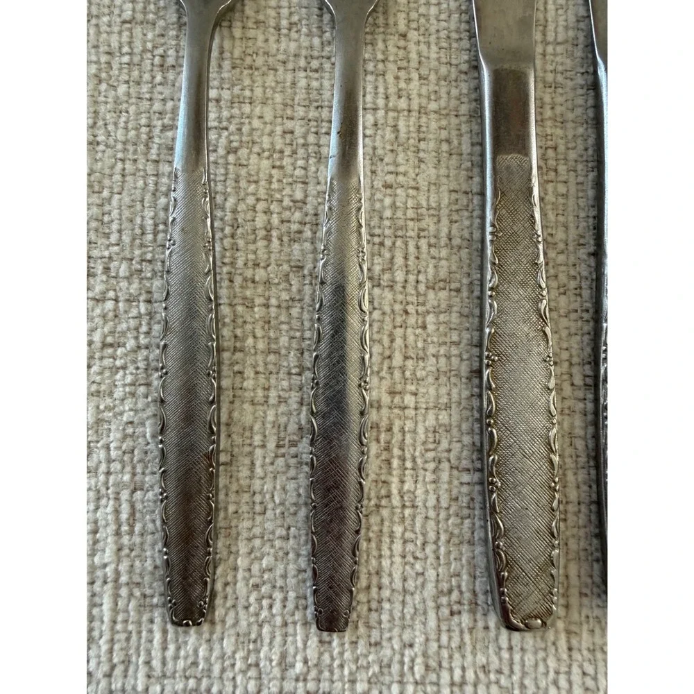 Edward Don BALI Stainless Flatware Lot 5 Pcs 3 Dinner Knives 1 Fork 1 Salad Fork